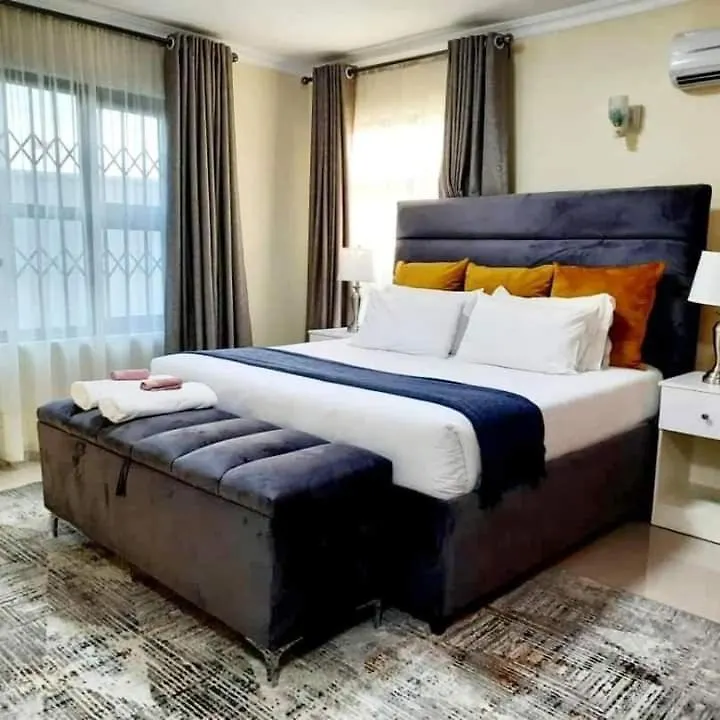 בית הארחה קמפאלה Apartment אוגנדה
